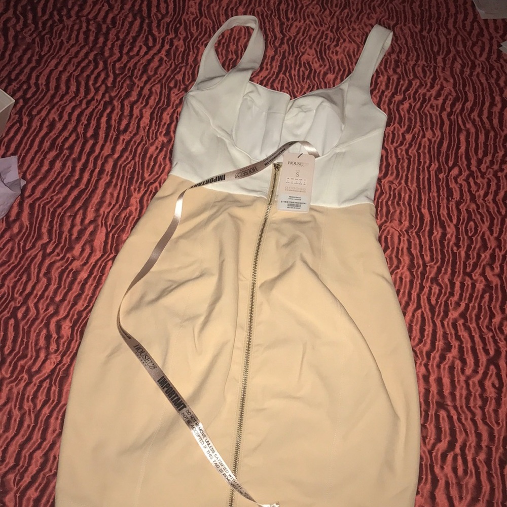 House of CB Lace Up Dress - Picture 3 of 3